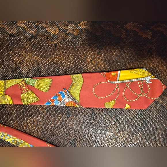 Hermes silk tie - Picture 4 of 7